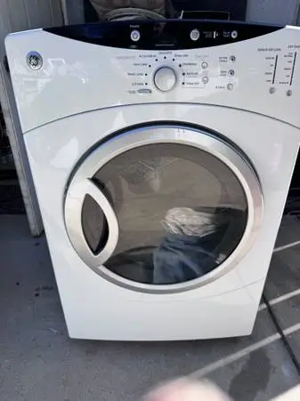 GE 7.0cf Stackable GAS Dryer