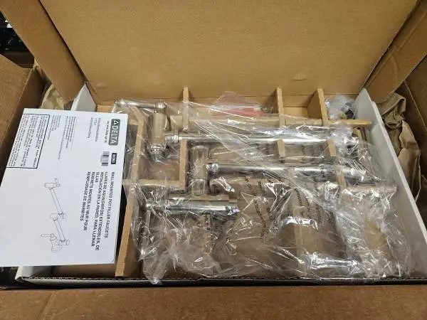 Delta pot filler