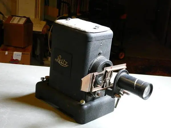 Vintage 1930s Leitz Slide Projector for Restoration