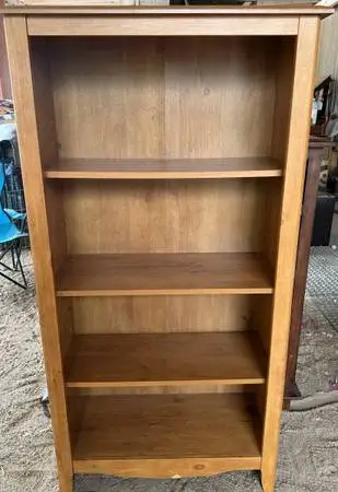 Real Nice Book Shelf