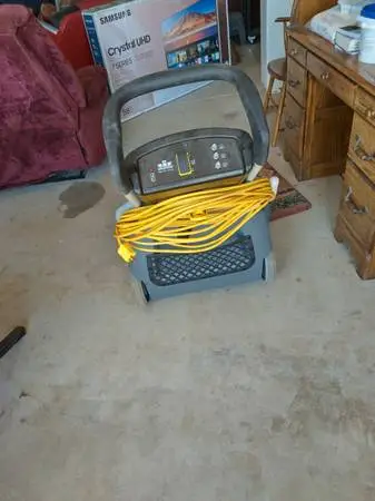 24 inch sweeper and vacuum