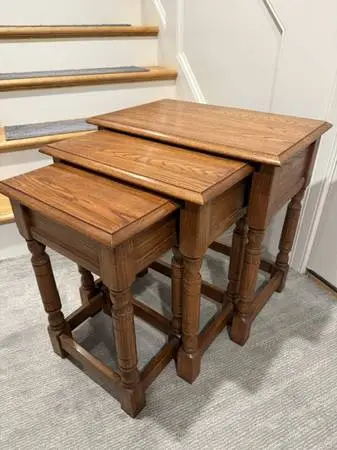 SOLID WOOD STACKING TABLES