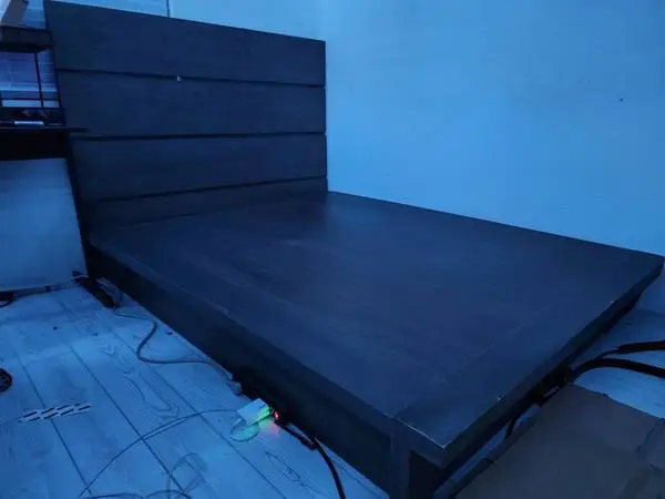 Full size bedframe
