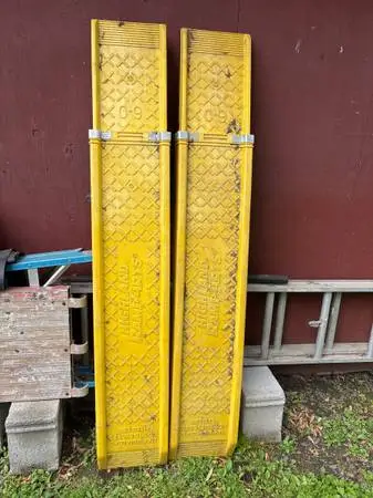 Set of (2) Highland Ramparts ramps