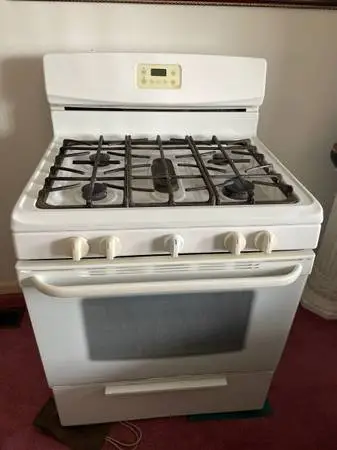### 5 BURNNER KENMORE WHITE STOVE ###