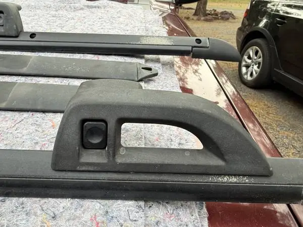 Original Rail and Crossbar for Jeep Cherokee