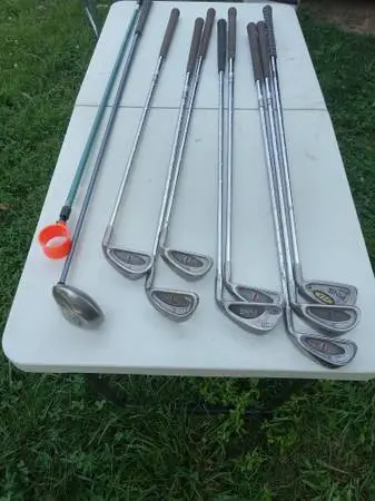 Pings Mens Right Handed Clubs