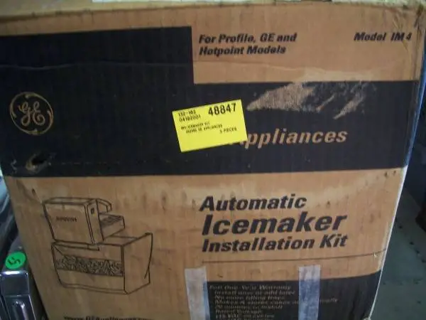 GE Refrigerator Replacement Ice Maker #IM4, NEW!