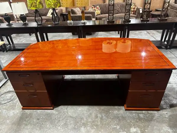 OFFICE DESK EXECUTIVE DESK