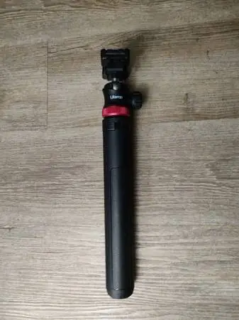 Ulanzi MT-44 Extendable Vlog Tripod For Sale