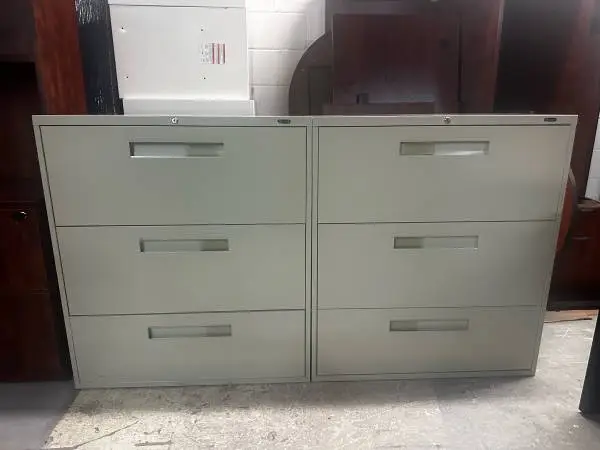 OFFICE FILE CABINET 3 DRAWERS LATERAL FILE