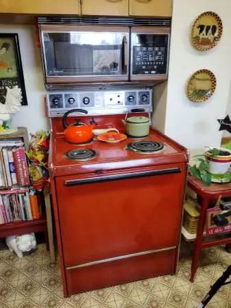 Vintage Frigidaire Range