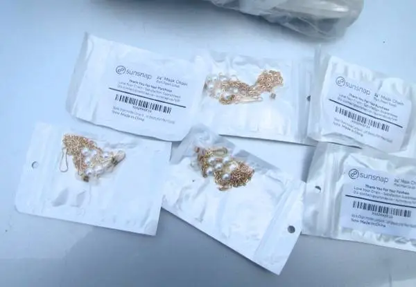 MASK OR EYEGLASS CHAINS MANY AVAILABLE NEW IN THE PACKAGE $1.00 EACH
