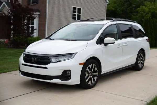 2026 Honda Odyssey EX-L | Only 5,808 Miles | Like New