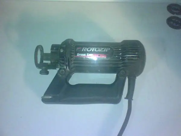 ROTOZIP ELECTRIC cutting SAW