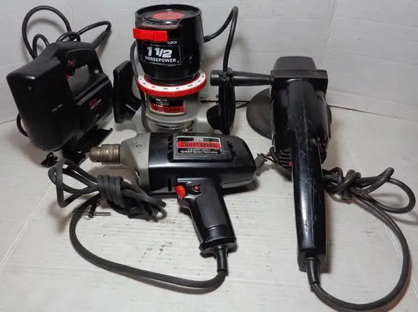 Craftsman Router, Drill, Saber/ Jig Saw and WEN 7 2 Sander Polisher