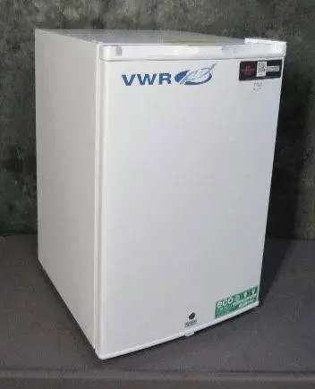 VWR HCUCFS-0404 Undercounter 10°C 5-CuFT Lab Refrigerator