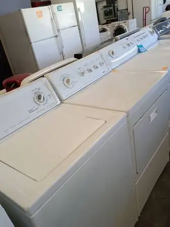 White kenmore GAS set Washer and dryer top load basic FOR SALE!