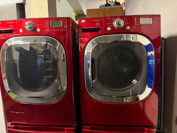 Lg washer and dryer set $799