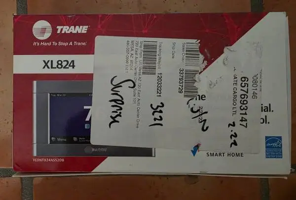 Trane XL824 Wi-Fi Programmable Smart Thermostat for HVAC - NEW