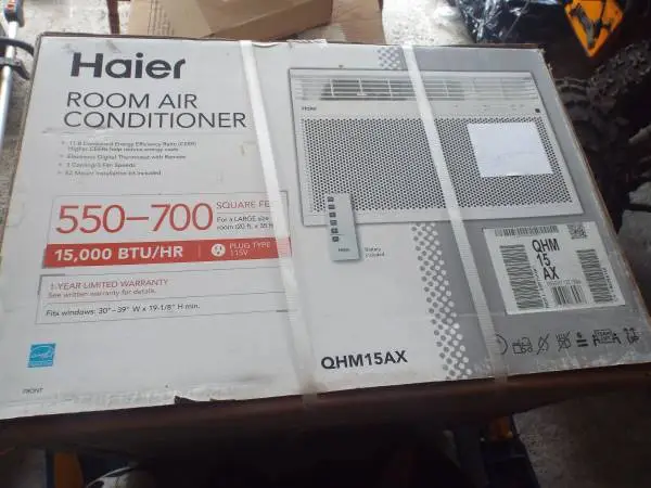 WINDOW AIR CONDITIONER 15,000 BTU WITH REMOTE NEW IN THE BOX