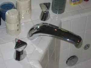 SPA TUB FAUCET - CHROME / CONTEMP - DECK OR WALL MOUNT 3/4 VALVES