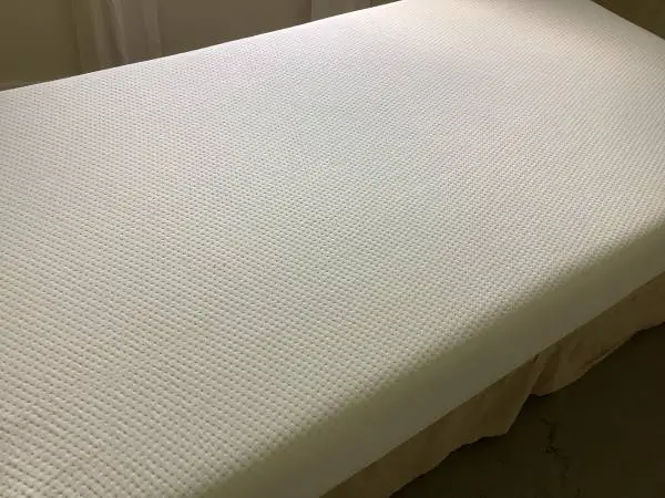 Complete Twin Bed/ 8” memory form mattress/ folding frame/CALLS ONLY!