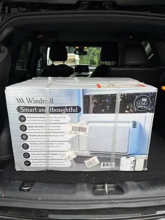 BRAND NEW Windmill 6,000 BTU/115 Volts Window Air Conditioner