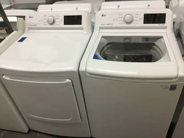 LG washer and matching dryer set