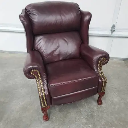 Leather Lane Wingback Nailhead Recliner.