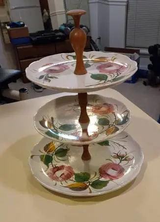 Vintage 3-Tier Ceramic Cake/Dessert Server Stand