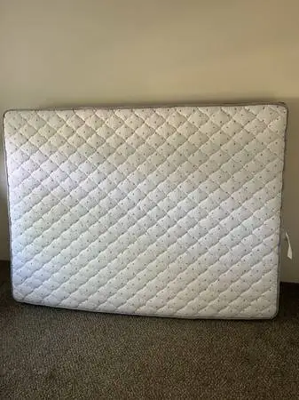 Queen mattress clean
