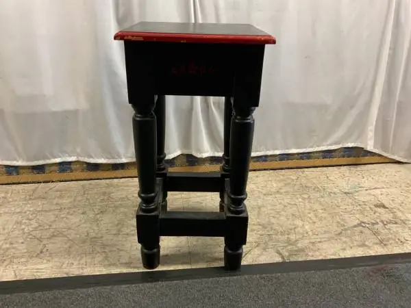 Plant stand