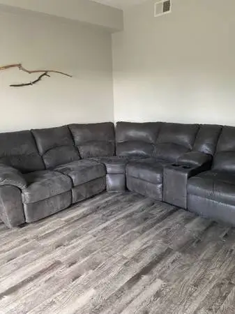 Sectional couch