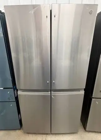*Scratch & Dent* NEW GE Profile 4-Door Smart Fridge PAE28BYTBFS