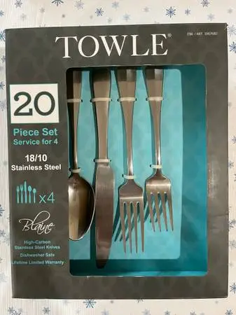 Stainless steel flatware