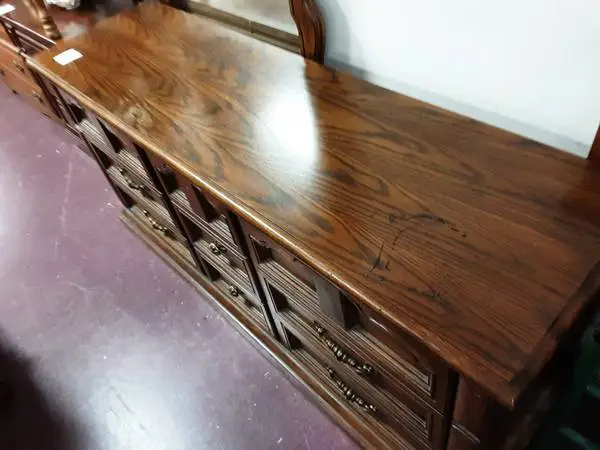 Dresser with Mirror 10451