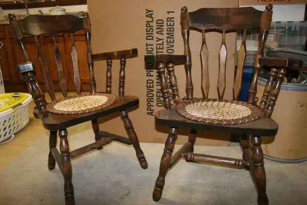 Captains chairs
