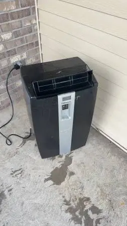Lg portable air conditioning (12000 btu