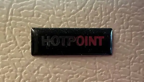 HOTPOINT refrigerator