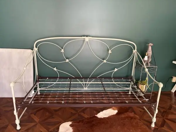 Lovely Iron Daybed