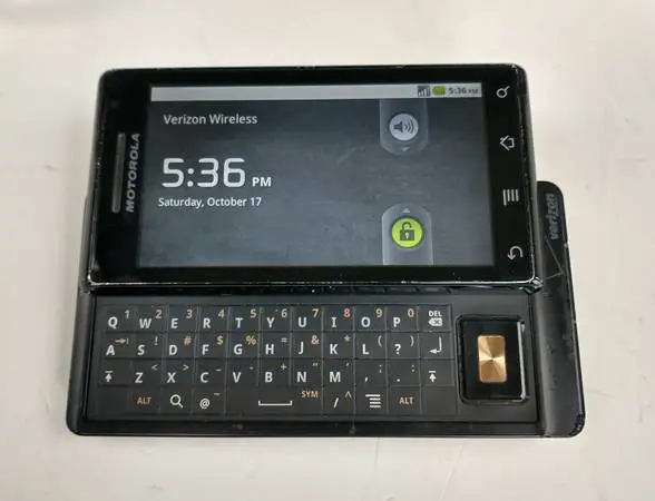 Motorola Droid A855 - first generation Droid - Vintage