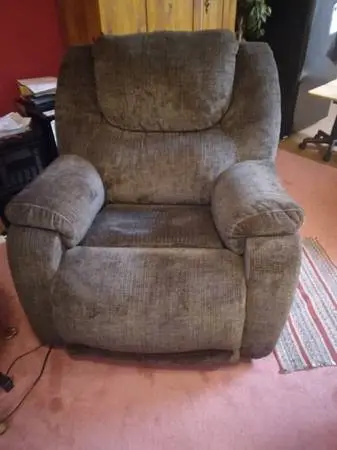 POWER RECLINER, CHOCALATE COLOR