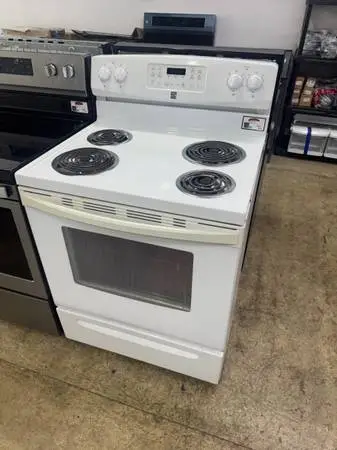 GAAV - KENMORE 30 ELECTRIC RANGE - 90-DAY WARRANTY