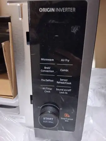 Brand new 3 in 1 microwave never used