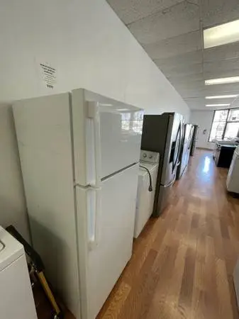 Brand new scratch and dent fridge
