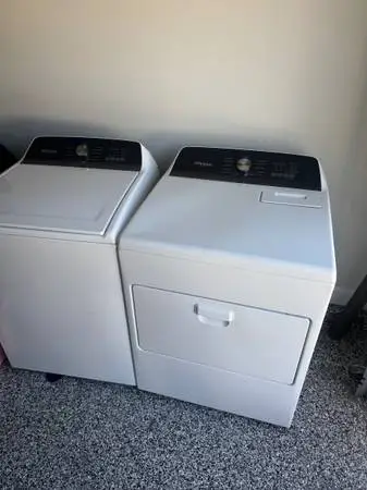 Washer and dryer for sell 1000 OBF
