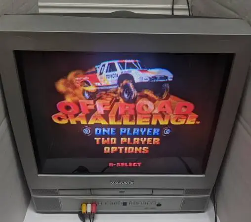 Magnavox CRT TV 20 Video Gaming Television w/ DVD