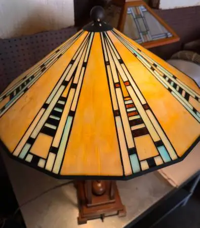 Tiffany Style Mission Stained Glass Table Lamp Light Geometric Shade