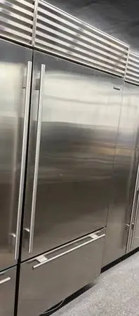 STAINLESS STEEL SUBZERO FRIDGE OVER UNDER